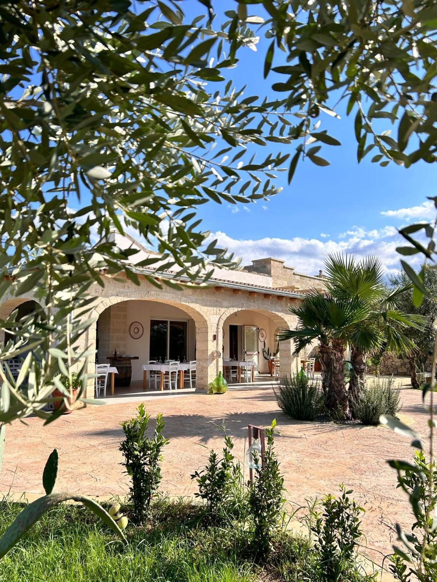 מרטאנו Relais Tenuta Campi מראה חיצוני תמונה
