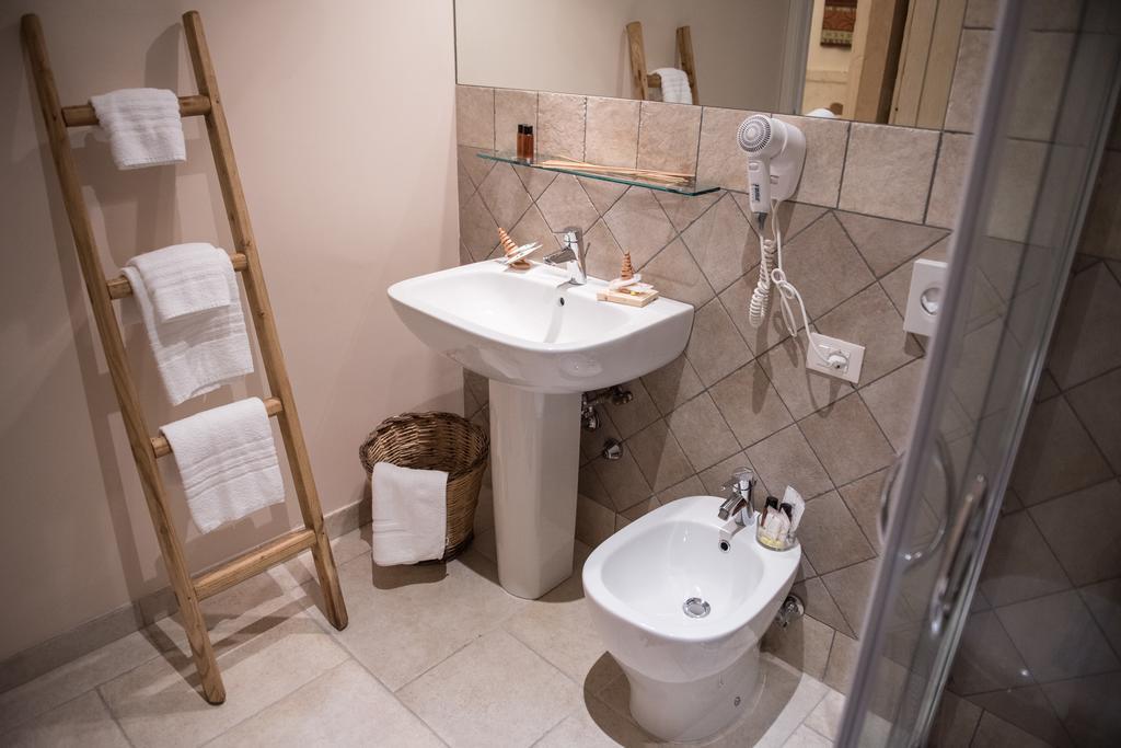 מרטאנו Relais Tenuta Campi מראה חיצוני תמונה