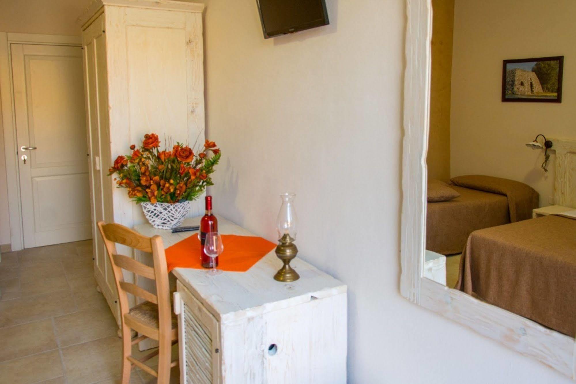 מרטאנו Relais Tenuta Campi מראה חיצוני תמונה